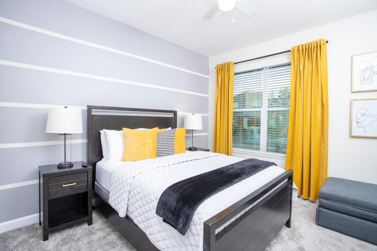 Gorgeous 5 Bd Single Family Close To @ Storey 2734 Hébergement de vacances