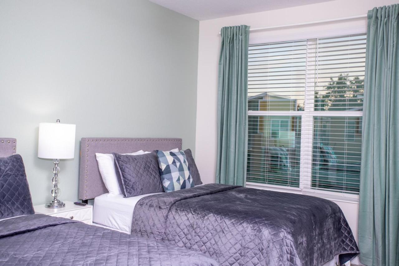 Hébergement de vacances Gorgeous 5 Bd Single Family Close To @ Storey 2734