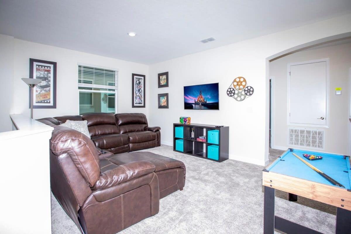 Gorgeous 5 Bd Single Family Close To @ Storey 2734 Holiday home Kissimmee